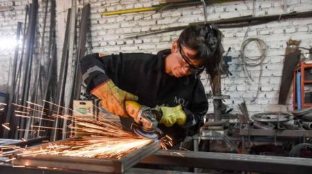 Two Friends Took the Leap and Are Now Welders