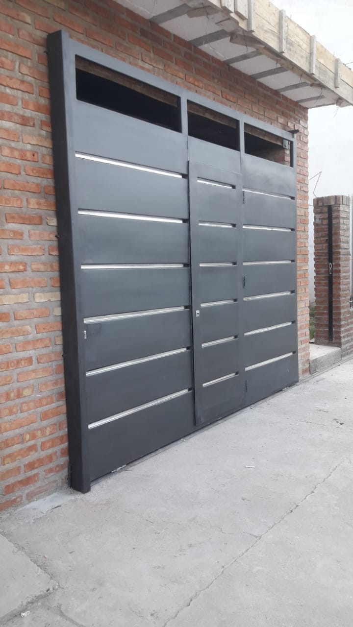 Portón Corredizo   HERRERIA FACO